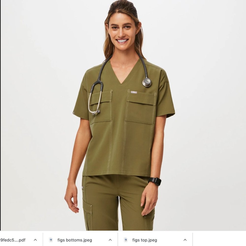 Figs Women's Cargo Scrub Set Martini Olive XS